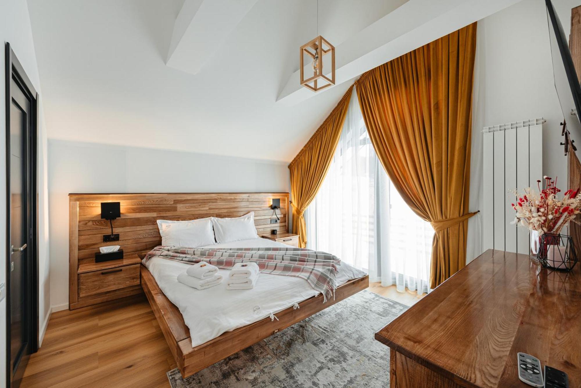 Elviu Guesthouse Kızıl Göl Dış mekan fotoğraf